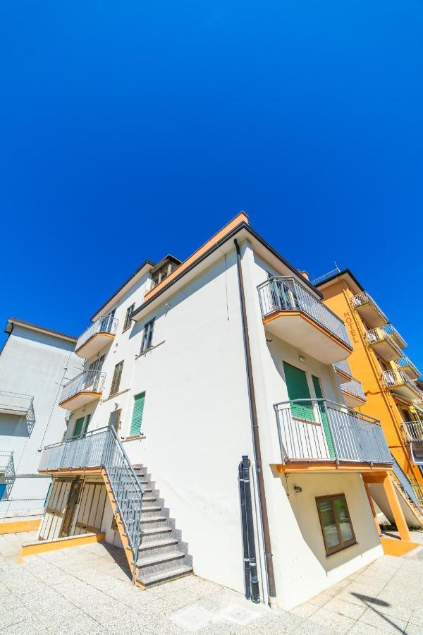 Uliana Top House كيودجا المظهر الخارجي الصورة